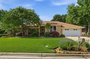 325 Marseille Dr, Hurst, TX 76054 - Photo 1