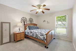 325 Marseille Dr, Hurst, TX 76054 - Photo 20