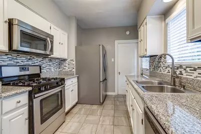 4503 Gilbert Avenue, Dallas, TX 75219 - Photo 4