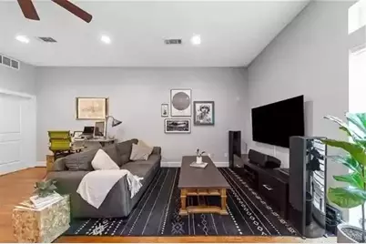 5711 Ross Avenue #9, Dallas, TX 75206 - Photo 18