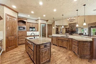 7 Hillview Court, Hickory Creek, TX 75065 - Photo 10