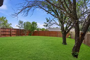 7913 Firefly Dr, Fort Worth, TX 76137 - Photo 34