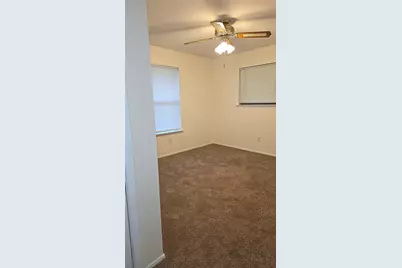 210 E Witt Street, Wolfe City, TX 75496 - Photo 10
