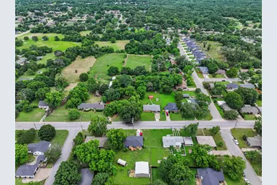 2406 Loy Lake Road, Denison, TX 75020 - Photo 6