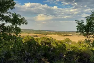 508 N 1st St, Cranfills Gap, TX 76637 - Photo 6