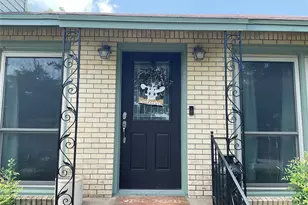 508 N 1st St, Cranfills Gap, TX 76637 - Photo 4
