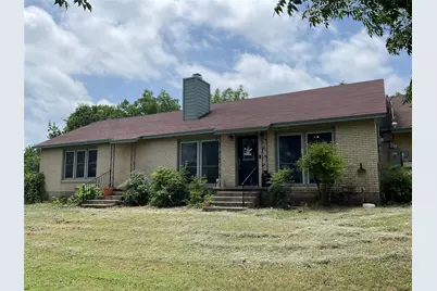 508 N 1st Street, Cranfills Gap, TX 76637 - Photo 1