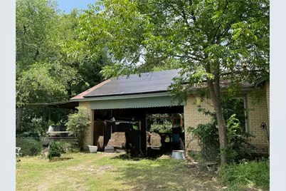 508 N 1st Street, Cranfills Gap, TX 76637 - Photo 16