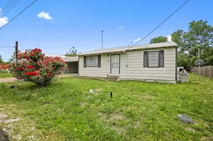 303 W Davis St, Blue Ridge, TX 75424 - Photo 12