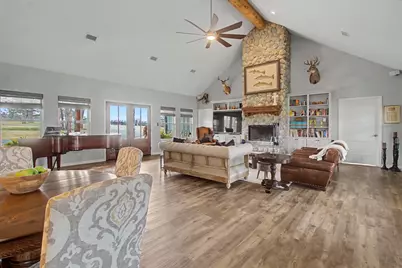 9748 County Road 1200, Athens, TX 75751 - Photo 8