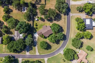 501 Brint Ln, Robinson, TX 76706 - Photo 8