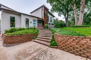 919 Knott Pl, Dallas, TX 75208 - Photo 2