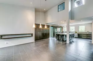 919 Knott Pl, Dallas, TX 75208 - Photo 10