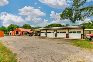 59 Shawnee, Whitesboro, TX 76273 - Photo 4