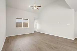 10644 Stag Ln, Fort Worth, TX 76036 - Photo 6