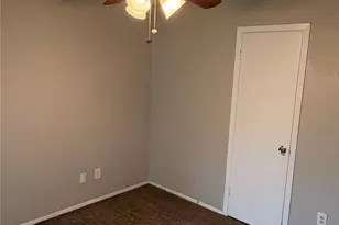 1005 Fairfax Ct, Arlington, TX 76015 - Photo 16