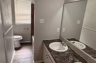1005 Fairfax Ct, Arlington, TX 76015 - Photo 20