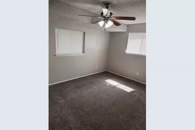 1005 Fairfax Court, Arlington, TX 76015 - Photo 10