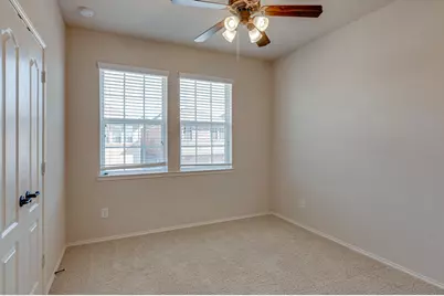219 Knapford Station, Euless, TX 76040 - Photo 34