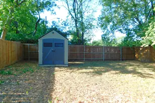 1114 E Mulberry St, Denton, TX 76205 - Photo 26