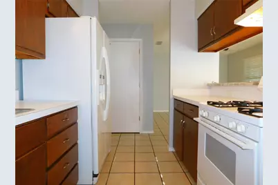 1114 E Mulberry Street, Denton, TX 76205 - Photo 10