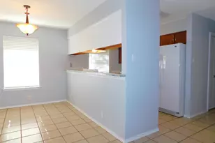 1114 E Mulberry St, Denton, TX 76205 - Photo 8