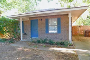 1114 E Mulberry St, Denton, TX 76205 - Photo 4