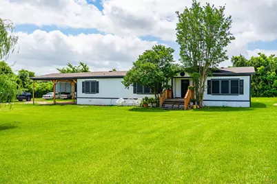 4626 E Renfro Street, Alvarado, TX 76009 - Photo 1