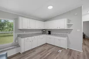 4626 E Renfro St, Alvarado, TX 76009 - Photo 18