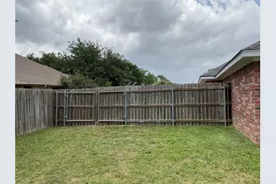 212 Toluca Trail, Hewitt, TX 76643 - Photo 26