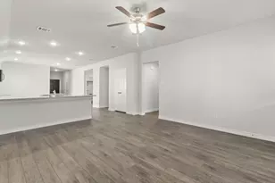 10632 Stag Ln, Fort Worth, TX 76036 - Photo 6