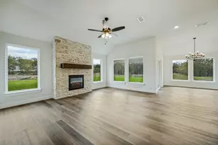 104 Ranchview, Valley View, TX 76272 - Photo 8