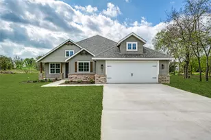 104 Ranchview, Valley View, TX 76272 - Photo 2