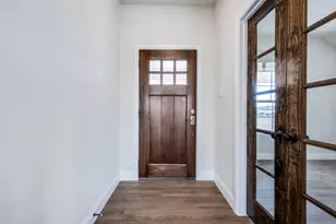 104 Ranchview, Valley View, TX 76272 - Photo 2