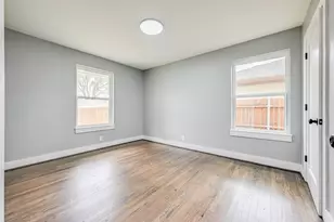 2729 Lockhart Ave, Dallas, TX 75228 - Photo 16
