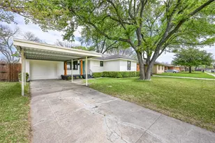 2729 Lockhart Ave, Dallas, TX 75228 - Photo 2