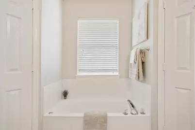 1017 Cheyenne Trail, Hewitt, TX 76643 - Photo 16