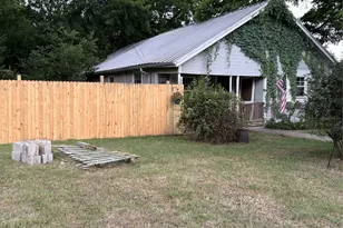 501 W Roosevelt Ave, Whitney, TX 76692 - Photo 2