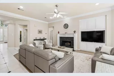 1649 McGee Lane, Carrollton, TX 75010 - Photo 12