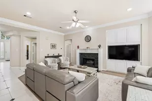 1649 McGee Ln, Carrollton, TX 75010 - Photo 12