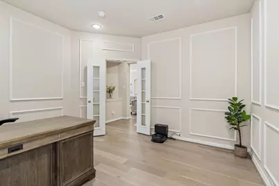1649 McGee Lane, Carrollton, TX 75010 - Photo 16