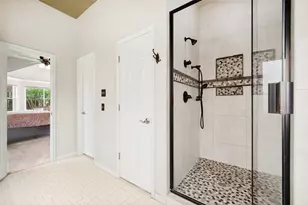 2119 Shumard Oak Ln, Irving, TX 75063 - Photo 12
