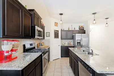 709 Wylie Street, Crowley, TX 76036 - Photo 12