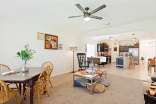 709 Wylie St, Crowley, TX 76036 - Photo 10