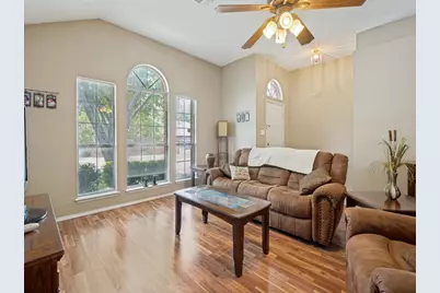 [Address not provided], Grand Prairie, TX 75052 - Photo 6