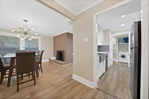 5904 Sandhurst Ln, Dallas, TX 75206 - Photo 6