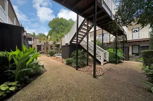 5904 Sandhurst Ln, Dallas, TX 75206 - Photo 32