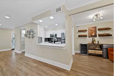 5904 Sandhurst Lane #145, Dallas, TX 75206 - Photo 4