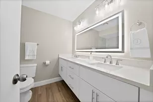 5904 Sandhurst Ln, Dallas, TX 75206 - Photo 20