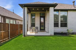 9521 Leisure Pace Ln, Oak Point, TX 75068 - Photo 34